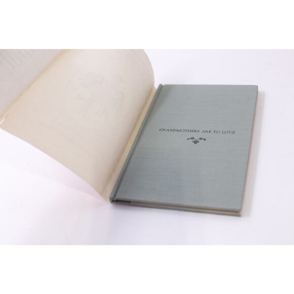 Grandmothers Are to Love, Lois Wyse, Illustrated, Vintage, ~ 250929-WH 761 - Picture 2 of 3